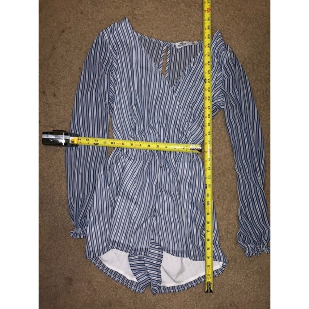 Hollister Blue White Long Sleeve Romper Womens Small V-Neck‎ Surplice S T22-18